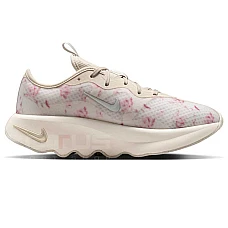 ДАМСКИ МАРАТОНКИ NIKE IO8230-100 MOTIVA 2 SE КРЕМАВИ ДАМСКИ МАРАТОНКИ NIKE IO8230-100 MOTIVA 2 SE КРЕМАВИ